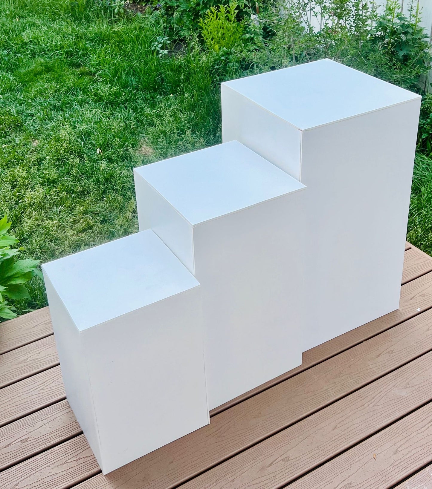 Rectangular pedestals 3 units