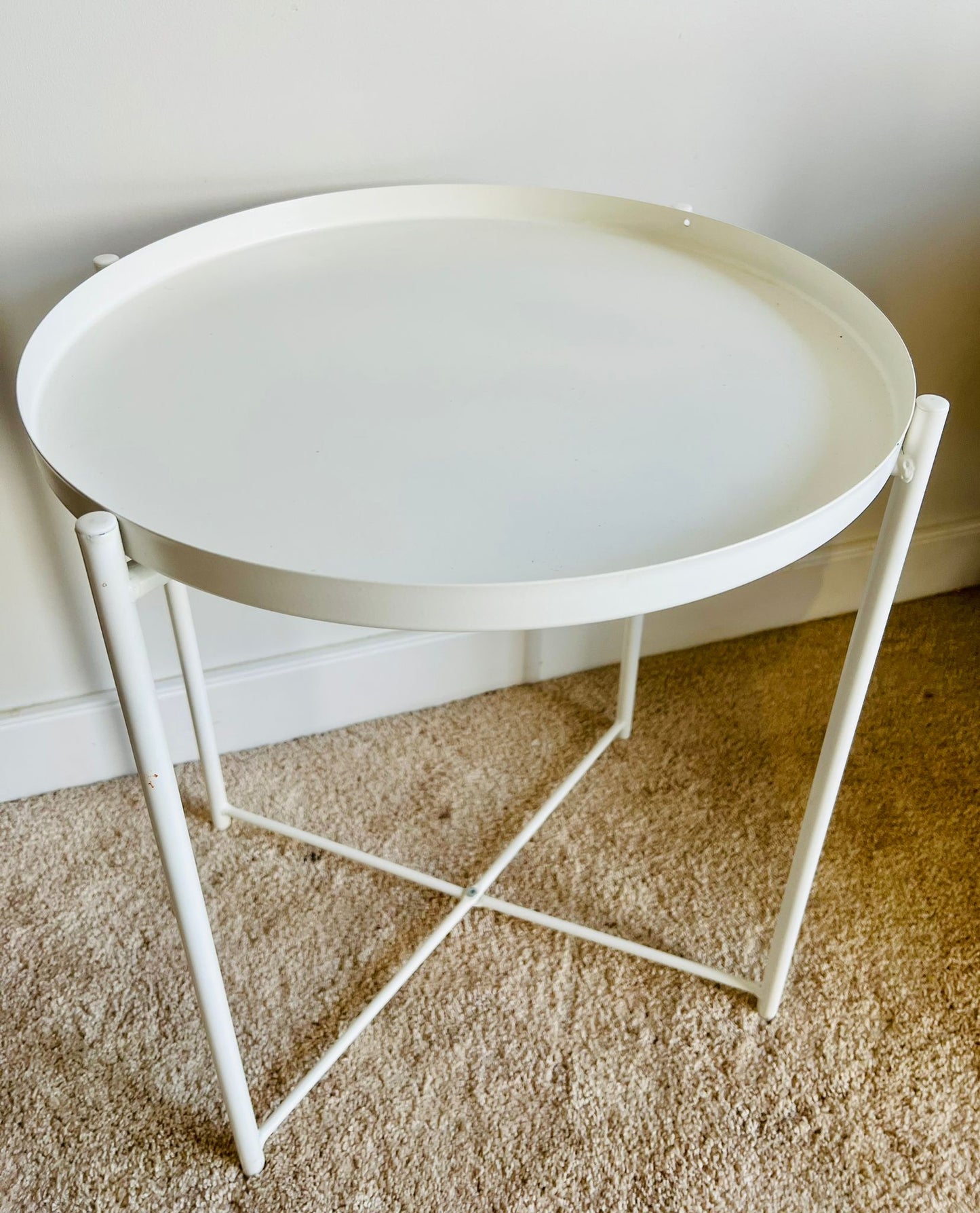 White Metal Table 1 unit